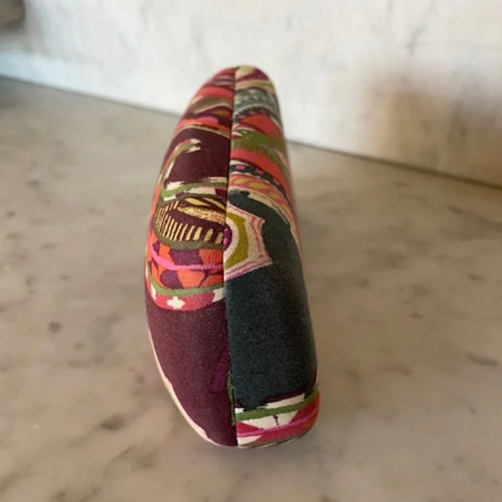 VERA BRADLEY Heirloom Paisley Hard Clam Shell Eye Glass Case Retired